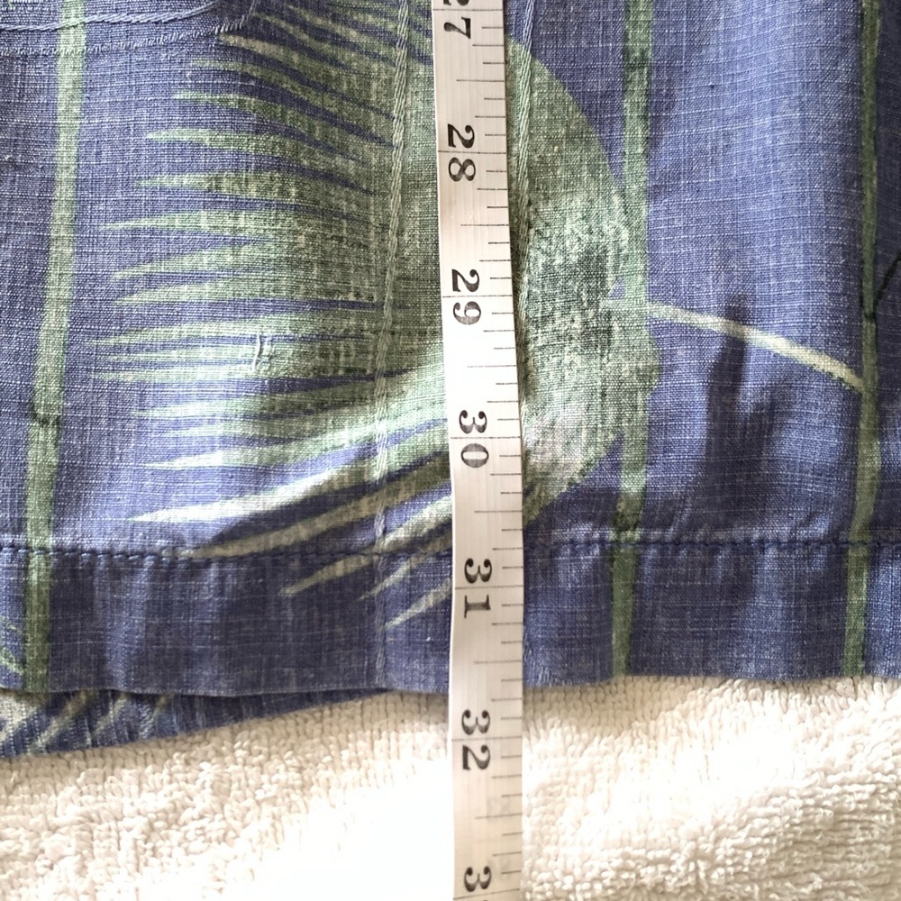 Tommy Bahama 100% Silk Hawaiian Shirt Mens L Blue Palm Resort Camp Aloha - Picture 15 of 16
